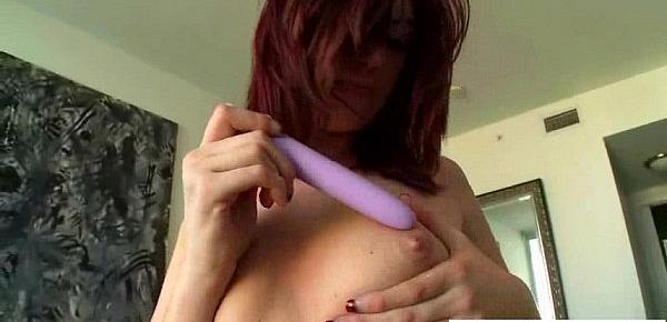  Amateur Girl With Hot Sexy Body Play With Dildos movie-04